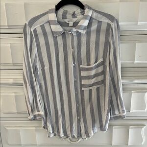 Market & Spruce Gray and White Striped Blouse